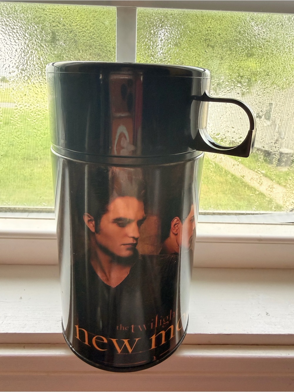 Black Twilight New Moon Themed Travel Mug